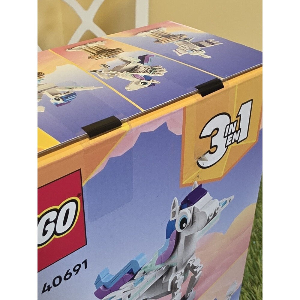 Lego - Mythical Pegasus - Creator 3-in-1 - 40691 New Sealed 278 Pcs - Picture 6 of 8